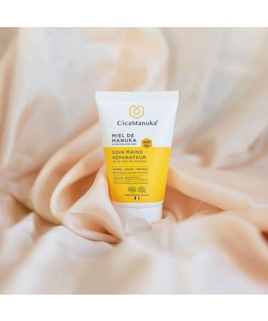 CicaManuka Repairing Hand Care 5% of Manuka Honey IAA 15+ Organic 50ml - Buy Online on GoSupps.com