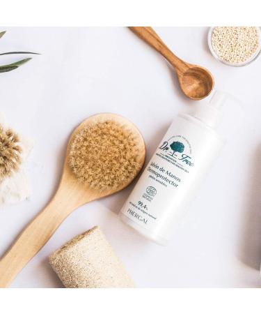 Dr. Tree | Dermoprotector Hand Soap for Sensitive Skin | Cleanse and restore the skin barrier | 99% Natural Ingredients | 300 ml. - Buy Online on GoSupps.com