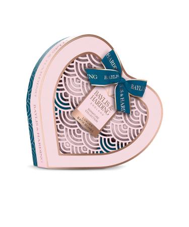 Baylis & Harding Jojoba Vanilla & Almond Oil Luxury Bath Bomb Heart Trio Gift Set (Pack of 1) - Vegan Friendly