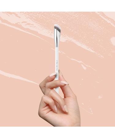 Small Angled Concealer Brush for Under Eye Makeup & Face Blending - Vegan Professional Makeup Tool - Buy Online on GoSupps.com