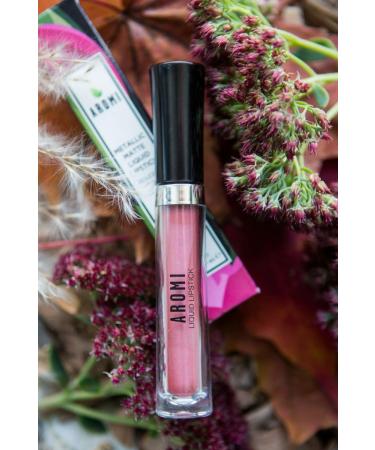 Aromi Metallic Matte Liquid Lipstick - Shimmery Vegan Cruelty-free Formula (Pumpkin Spice) - Buy Online on GoSupps.com