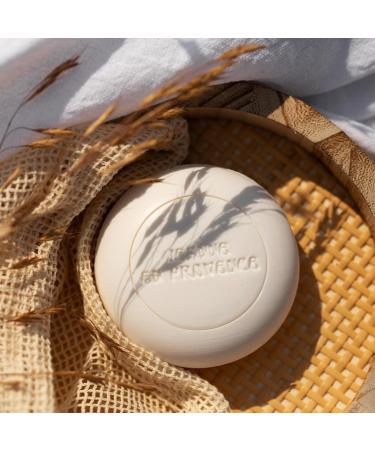 JEANNE EN PROVENCE - Organic solid shampoo - Almond fragrance - Hydrates nourishes and protects - For dry hair - Made in France in Grasse - 75 gr - Buy Online on GoSupps.com