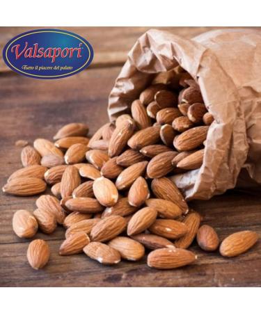  HOME LINE Valsapori - Raw Shelled Almonds - 1 kg Pack - Origin: Sicily | Unroasted Italian Almonds - Dried Fruit Snack a source of calcium phosphorus and magnesium - Buy Online on GoSupps.com
