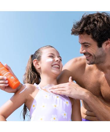 SVR - Sun Secure Lait SPF50+ Sans Parfum - Lait solaire hydratant invisible Tr s haute protection UVA UVB infrarouge & lumi re visible Peaux sensibles Niacinamide Vitamine E 250 ml 250 ml (Lot de 1) - Buy Online on GoSupps.com