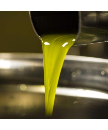 Farchioni Basil Olive Oil 250ml - Extra Virgin Olive Oil with Basil Essence - Glass Bottle - Buy Online on GoSupps.com