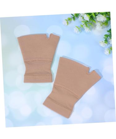 Mobestech 4 Pairs Compression Wrist Wraps - Sports Sleeves & Thermal Gloves for Workout Carpal Tunnel Relief and Boxing Brace - Ultimate Hand Support - Buy Online on GoSupps.com