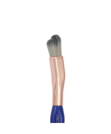 Bdellium Tools Golden Triangle 792 Eye Blender Brush - Vegan Soft Synthetic Makeup Brush for Effortless Application & Blending - International Shipping Available - Buy Online on GoSupps.com