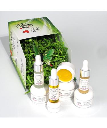 Shop Sweetsation Therapy YUNASENCE Box of Beauty Secrets - Travel Collection with Hyaluronic Acid Serum Anti-Aging Moisturizer & More for Radiant Skin - Buy Online on GoSupps.com