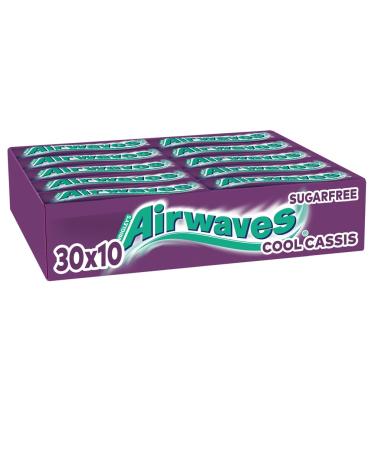 AIRWAVES - Blackcurrant Flavor Chewing Gum - Sugar Free - Mint Freshness - Large Size - 30 Packs of 10 Dragees - 420g