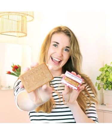 LAMAZUNA - Zero-Waste Box - The Ritual - Poplar wood box: Natural exfoliating pebble + Solid pink cocoa butter + Cold saponified soap Gentle Care - Buy Online on GoSupps.com