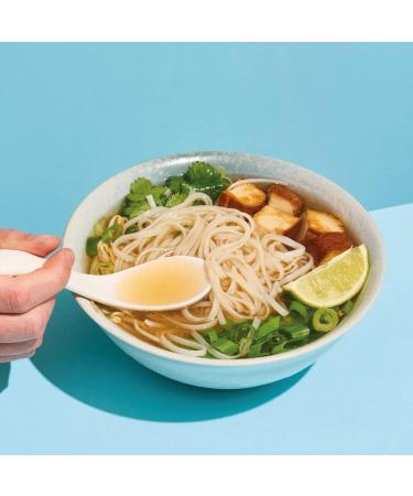  J.Kinski J.Kinski Vegan No Fish Sauce (250 ml) Umami Spices of Shoyu Genmai Su Shiitake Miso and Wakame Ideal for seasoning candles - Buy Online on GoSupps.com