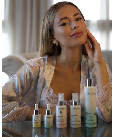  abril et nature abril et nature Skin Anti-Aging Lip Contour 30 ml. Lip Cream 100% Vegan. Immediate effect. Hydration and elasticity of the skin. All skin types. - Buy Online on GoSupps.com