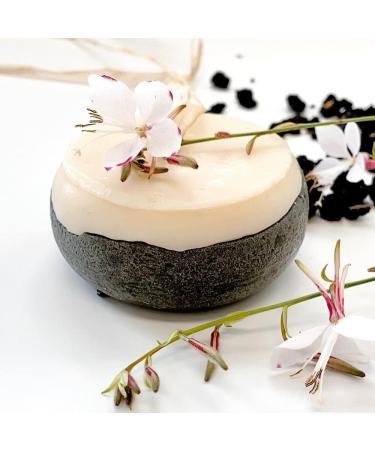 Senso Naturale DETOX Solid shampoo environmentally friendly and vegan antidandruff greasy hair cleanses without drying out the lengths 100 natural PH 45 50 with cork - Buy Online on GoSupps.com