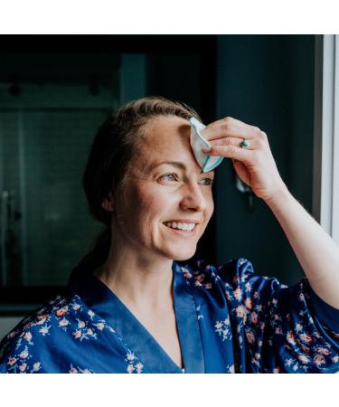 Alaska Glacial Glow Toner + Reusable Bamboo Makeup Remover Pads Set - Buy Online on GoSupps.com