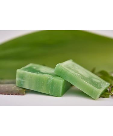 Buy The Rum Runner Beefy Bar - 5 Sizes for Hair Body & Shave | Hemp Shea Tea Tree Aloe - International Shipping Available - Buy Online on GoSupps.com