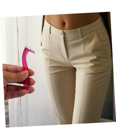 Tondeuse Poils Pubiens pour Femmes Rasoir Intime Manuel L ger Lames Pr cises et Tranchantes Design Portable pour pilation Bikini Coupeur de Poils Pubiens Couleur Al atoire - Buy Online on GoSupps.com