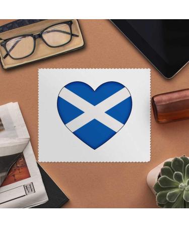 Azeeda Scotland Flag Heart Microfiber Glasses Cleaning Cloths - 2 Pack | Ideal for Eyewear Care - International Shipping Available - Buy Online on GoSupps.com