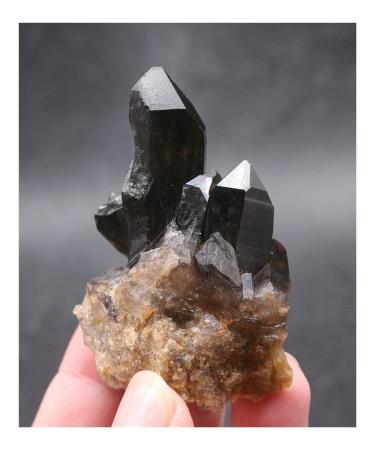 Crystal Natural Black Quartz Crystal Cluster Natural ore Sample Stone Crystal for Home Decoration Collection and Gift Draw yuebang Stone Mineral Specimen 80g-100g Black