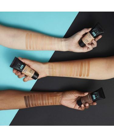 Maybelline New York liquid foundation Ton in Ton Fit me Matte and poreless color 376 chocolate nude - Buy Online on GoSupps.com