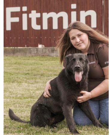 Fitmin Maxi Senior - Dry food for older dogs of large breeds - With fresh meat - 76% protein of animal origin - Food for older dogs of large breeds - 12 kg - Buy Online on GoSupps.com