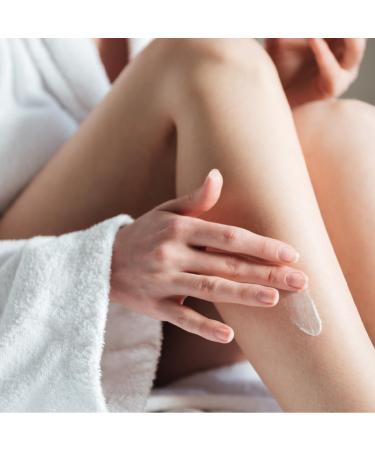 Cr me pour le corps aux raisins Myrtille 200 ml | Hydrate et nourrit la peau | Action extensible | Convient galement pour les man uvres de massage | Cosm tique base d'eau thermale de l' le d'Ischia - Buy Online on GoSupps.com