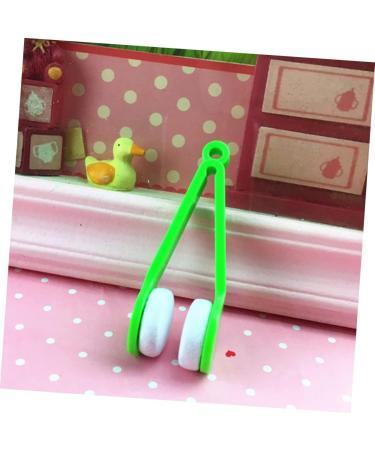 FOMIYES 4pcs Glasses Cleaning Wipe - Portable Lenses Cleaner for Eyeglasses & Sunglasses | Prevent Marks & Smudges - Random Color - Buy Online on GoSupps.com