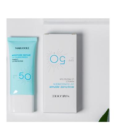 Sunscreen, Refreshing, Non-greasy, Moisturizing, High-power moisturizing molecules Anti-radiation sunscreen
