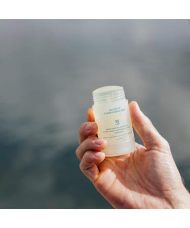 Oars + Alps Go Stick Clear SPF 35 Face Sunscreen with Vitamin E & Antioxidants - Water & Sweat Resistant - TSA Friendly - 1.7 Oz (2 Pack) - Buy Online on GoSupps.com