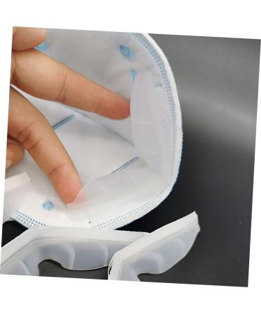 Gleavi 8 STK Anti-Fog Spray for Glasses | Silicone Nose Cushion & Protection | Prevent Fogging & Improve Fit | 2 Pack - 12x4x1cm - Buy Online on GoSupps.com