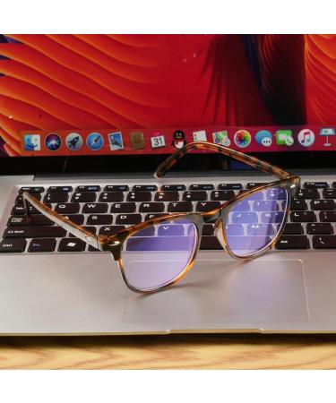 Aomig Blue Light Glasses for Gaming & PC | Anti-Blue Light Fashion Glasses for Men & Women | Eye Protection & Tiredness Relief - Buy Online on GoSupps.com