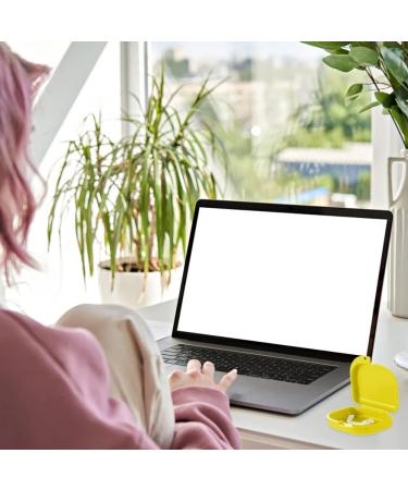 Shop GMedHC Glittering Braces for Kids | 4-Piece Funny Braces & Denture Solutions - Buy Online on GoSupps.com