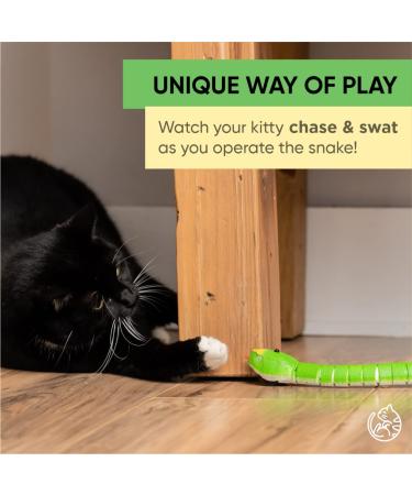 Remote Control Snake Cat Toy - Interactive RC Toy Snake for Active Indoor Cats | Realistic and USB Charged - AmazinglyCat - Buy Online on GoSupps.com