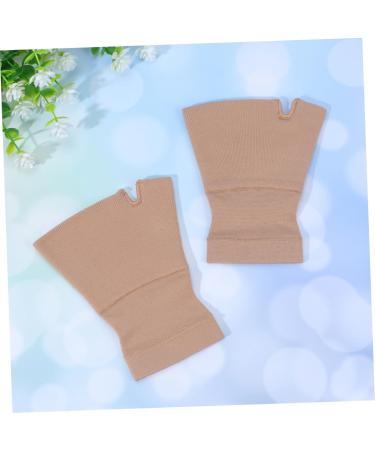 Mobestech 4 Pairs Compression Wrist Wraps - Sports Sleeves & Thermal Gloves for Workout Carpal Tunnel Relief and Boxing Brace - Ultimate Hand Support - Buy Online on GoSupps.com