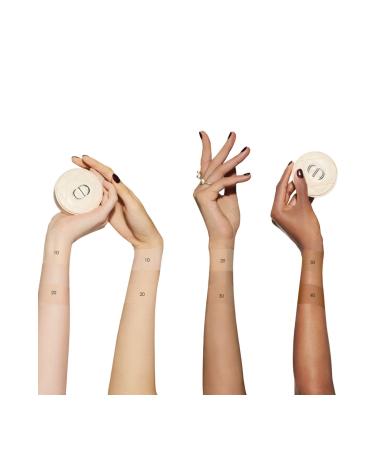 Dior 050 Lavender Forever Loose Cushion Powder Powder for an Even Matte-Naturall Skin SH NEE189 - Buy Online on GoSupps.com