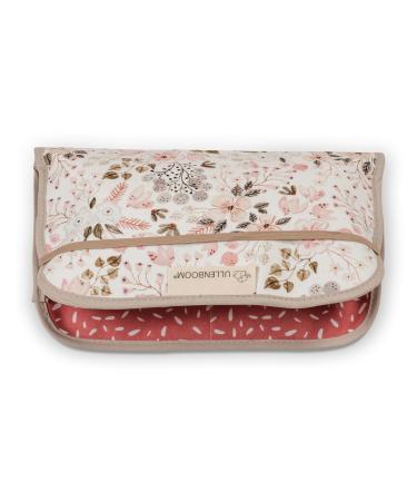 ULLENBOOM diaper pocket for on the go (made in EU) - diaper bag for up to 3 diapers wet wipes & other accessories diaperedui with zipper & rubber band small & casual pink flowers 18 x 27 cm