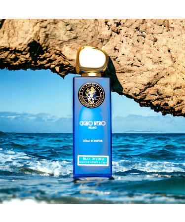 Eau de Parfum BLU DIVINO (Blue Divine) for Women and for Men 1.69 fl oz (50 ml). Niche Eau de Parfum. Fragrance Notes: Citrus Marine Spicy. Niche Italian Perfumes. - Buy Online on GoSupps.com