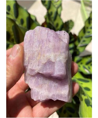 Natural raw kuzite Stone Natural Crystal 1030g Raw Stones and Minerals - Buy Online on GoSupps.com