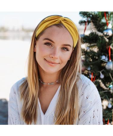 Nayyana Non-Slip Elastic Hair Bands for Women - 6 Pieces Short Hair Sports & Yoga Accessories - Hairpins & Wraps in Color 1 - Buy Online on GoSupps.com