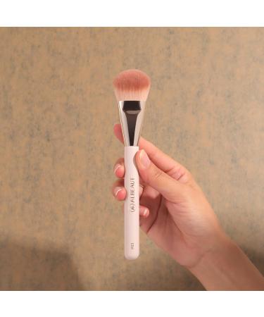 Liquid Blush Brush | Angled Face Makeup Tool for Cream Foundation Contour and Bronzer Blending - Buy Online on GoSupps.com