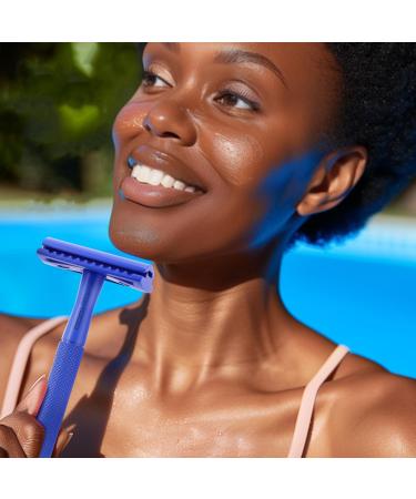 Shop Eco-Friendly Safety Razor for Men & Women - Navy Blue Metal Razor + 10 Blades | International Shipping Available - Buy Online on GoSupps.com