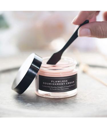 Averr Aglow Flawless Nourishment Cream - Hydrating Facial Moisturizer for Dry Skin - Natural Solutions for Oil Balance - Daily Skin Care Treatment - Buy Online on GoSupps.com