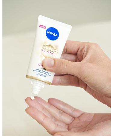 Nivea Crema Manos Luminous 50ml - Intense Hydration for Beautiful Hands | International Shipping Available - Buy Online on GoSupps.com
