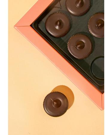 KoRo - Nut Butter Cups Organic Salted Peanuts Gift Set 12 x 13g - Sweet with coconut blossom sugar - Vegan - Ideal gift for gourmets - Buy Online on GoSupps.com