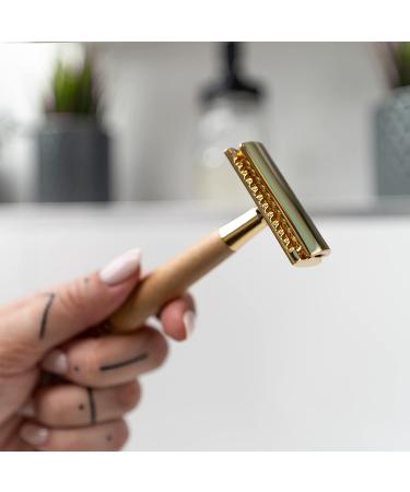 ANYMALE Safety Razor with Maple Wood Handle | Plastic-Free Ladies Razor Set with Stand & 5 ASTRA Blades - Eco-Friendly Shaving Solution - Buy Online on GoSupps.com