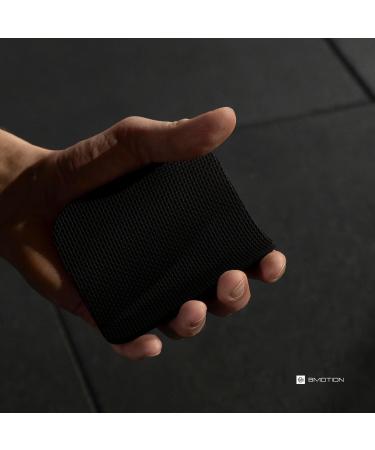 M ller & Blum Grip Pads Set - Neoprene Sweat-Absorbing Gym Accessories for Bodybuilding Calisthenics & Strength Training - International Shipping Available - Buy Online on GoSupps.com
