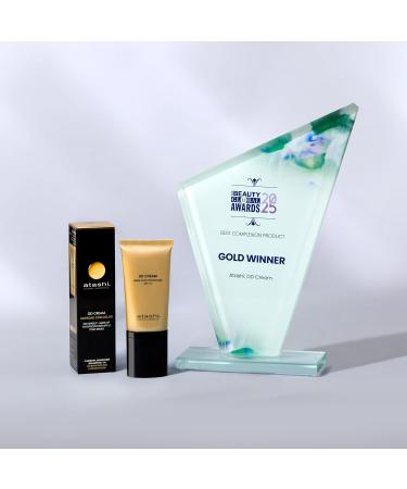 Atashi DD Cream Antiorn Antiaging treatment with color No Makeup Makeup Attenua stains and minimizes pores Gardenia Jasminoid and Retinol Airless Medium tone SPF15 50 ml - Buy Online on GoSupps.com