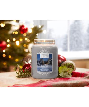 Yankee Candle Candlelit Cabin - Medium-Sized Fragrance Candle in Glass | Alpine Christmas Collection | Up to 75 Hours Burn Time - Buy Online on GoSupps.com