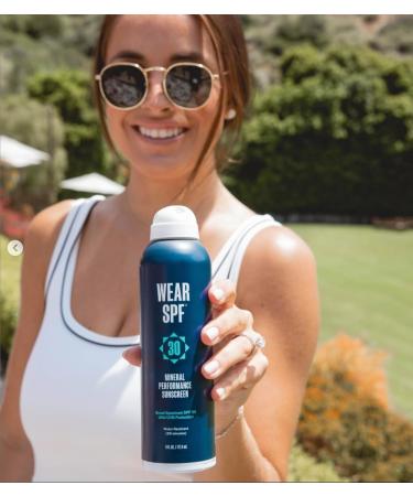 Buy Justin Thomas Mineral Performance Sunscreen Spray SPF 30 - Easy Application Water & Sweat Resistant 6 fl oz - International Shipping Available - Buy Online on GoSupps.com