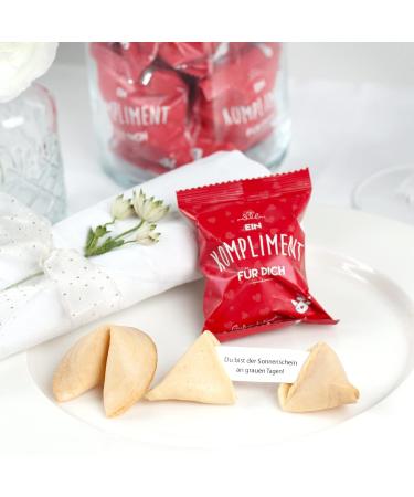 Happiness Cookies: Mother's Day 9er Fortune Cookie Gift Box - Vegan Freshly Baked Treats for Everyday Heroes & Colleagues - Made in Germany - Buy Online on GoSupps.com