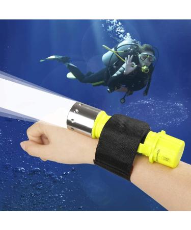 Bestsun Professional 1800 Lumen Diving Flashlight | Super Bright Scuba Safety Light for Underwater Sports | Waterproof Submarine Torch for Swimming Divers - Buy Online on GoSupps.com